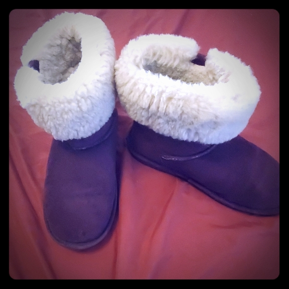 Bearpaw Plum Ankle Boots - Picture 1 of 4